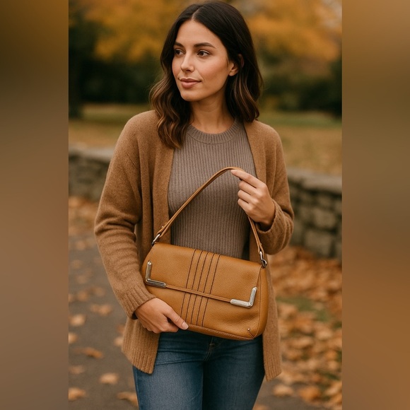 Isaac Mizrahi Leather Shoulder Bag Tan Caramel Brown Fall Purse Y2K Minimalist - Picture 12 of 16